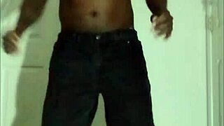 Changing my favorite dance name from the heart break llamasr dance to the heart make llamasr dance2