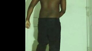 Changing my favorite dance name from the heart break llamasr dance to the heart make llamasr dance2