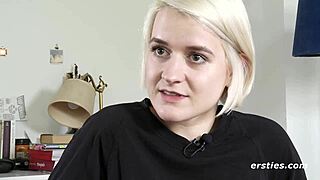 Luisa has a drenching squirting orgasm - Ersties 😍