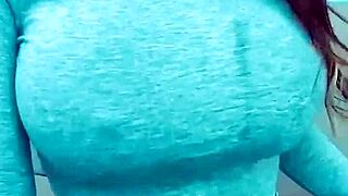 Bimbos have more fun masturbating