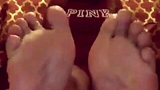 My step sister in law has such nice feets