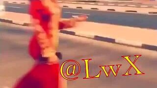 Gulf girl dancing with body on heels at home parties