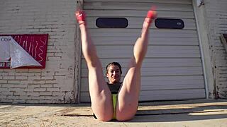 completely bottomless housewife walks the docks flashing her big ass to everyone