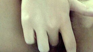 pendeja masturbandose para mi