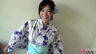 i see hot japanese model saki aoyama suck cock in the park