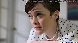 Quickie Fucking The Extra Small 18+ And Petite 18+ Tomboi Secretary