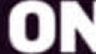 Horny teen cheats on boyfriend in bedroom!