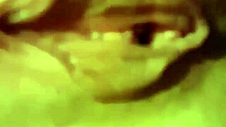 Fucking my young slutty pussy with a deodorant can