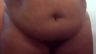 chubby girl with big ass undresses and shows her body