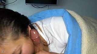 marisol the bitch sucks my cock