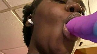 ebony female rapper from connecticut shows off her pretty pussy solo