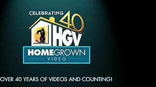 Latina Summer Babe Flaunts Sucking Skills