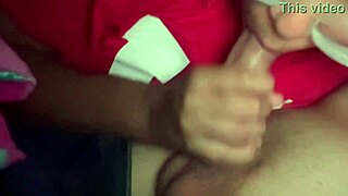 Me La Chupa Y Me Hace Venir Con Su Culote