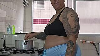 After Making Love Strawberry, I Dive into Her Pussy