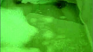 i'm in the bath, feeling so horny, masturbating to orgasm