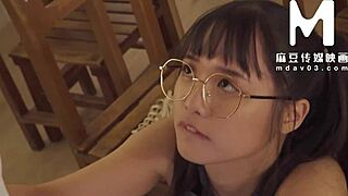 Innocent young model Wen Ruixin