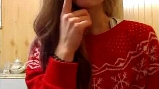 The young lonely blond MASTURBATES until she CUMS