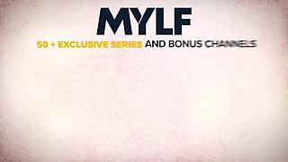 Stepsons cum in stepdaughters panties turns me on so much i want a threesome