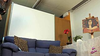 Mavi Burbujita explores leather and erotic toys in sensual solo session