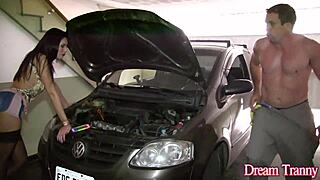 super hot tranny graziela cinturinha takes it like a slut