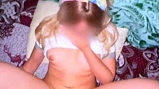 Estudiante Primeriza Chupándola Como Una Paleta A Su Profe De Matemáticas Después De La Escuela También Le Dio Su Panochita Tierna Al Profe En Sus Ojos Se Ve Que Le Gustaba La Verga