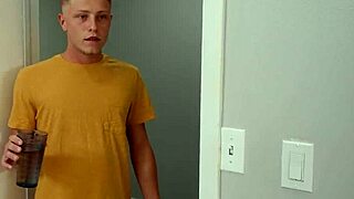 Jojo Austin tells stepbro to put water down and slurp her pussy