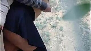 Puta Caliente Recibe Leche Y Nalgadas Creampie Al Aire Libre