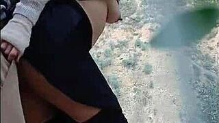 Puta Caliente Recibe Leche Y Nalgadas Creampie Al Aire Libre