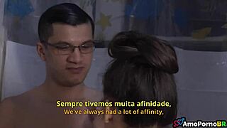 Ela Sempre Pedi Pra Chupar Meu Pau Quando Estamos Sozinho Em Casa - Vídeo Pornô