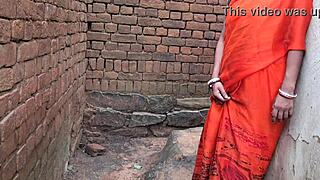 College Girl Gets Oral Sex