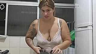 Me Comeria Com Essa Camisola?