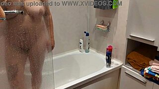 Caught Stepsister Bathing