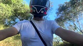 Colombian latina babe recognizes didi client without bra, notices her huge natural tits in public outdoor