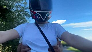 Colombian latina babe recognizes didi client without bra, notices her huge natural tits in public outdoor