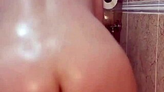 Blanca Culona Riding Dildo With Passion!