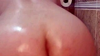 Blanca Culona Riding Dildo With Passion!