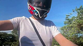 Colombian latina babe recognizes didi client without bra, notices her huge natural tits in public outdoor