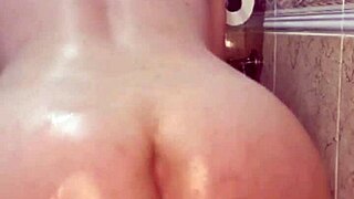 Blanca Culona Riding Dildo With Passion!