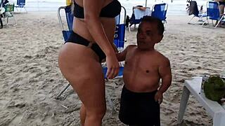 Famous honeymoon on Brazilian beach with Zezinho and Paty