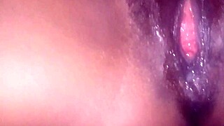 Naomie Lux pleasures herself like a superstar