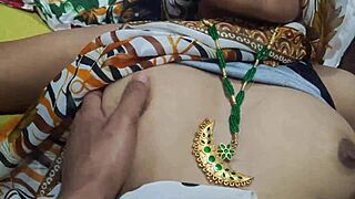 Indian aunty in saari gets her big boobs and ass fucked