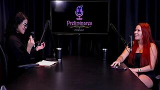 Duas Gostosas Tiram A Roupa A Cada Vez Que Erra No Jogo Da Podolatria E Uma Teve Que Mostrar Os Peitos - Carla Santos Watch On Sheer Red