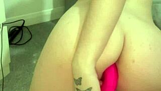 Horny British Slut Webcam