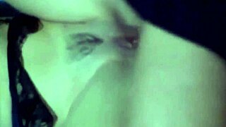 is laurie sinclair vintage?