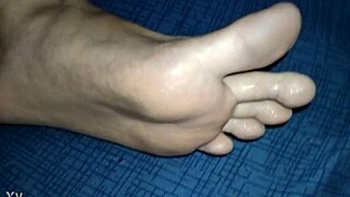 Pezinho with chule and saliva beats one for me go