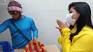 Homemade sex humble salesman fucks hot woman hard in his room!