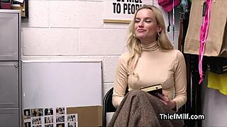 Pounding Oil And Dildo Stealing Cougar