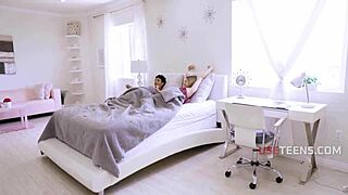 a polycule with 2 step sisters useteen 18+s fucking moaning orgasm