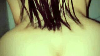 i'm the hot stepsister with a sensual beautiful ass