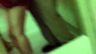 Cogiendo En La Oficina Con Anal Y Squirting En Grupo